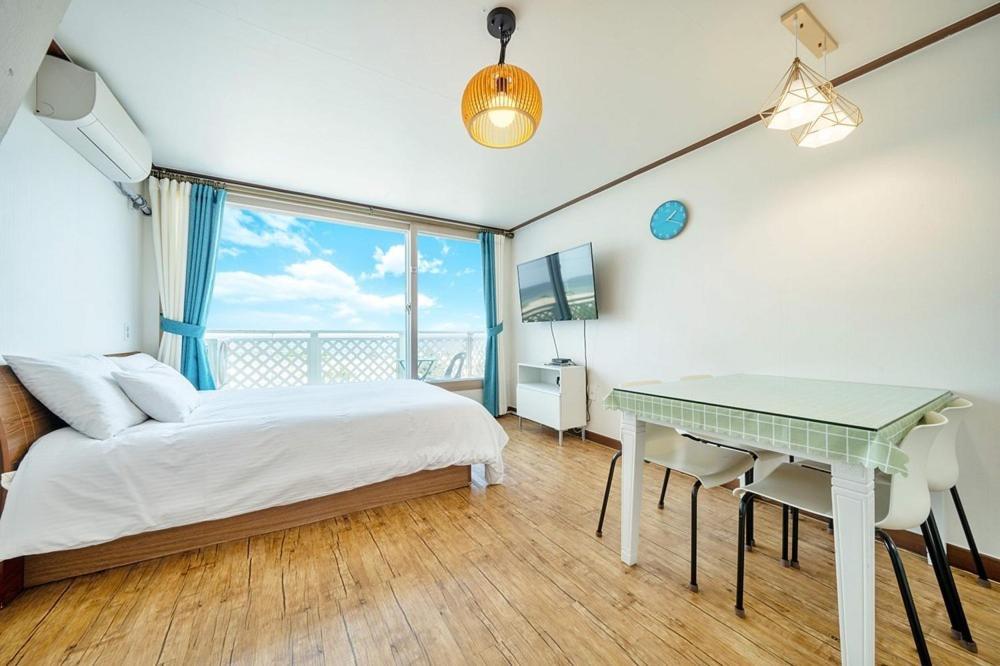 Yangyang Sunrise Pension Стая снимка